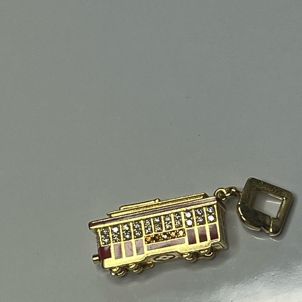 LOUIS VUITTON CABLE CAR 18KT GOLD & DIAMOND & SAPPHIRE CHARM PENDANT - Picture 10 of 12